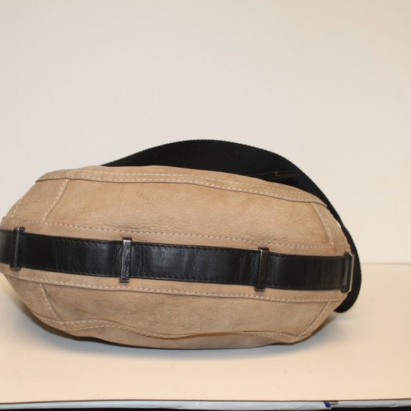 Masha Keja France Convertible Crossbody Bag - Picture 9 of 13